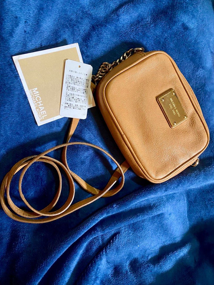 MICHAEL KORS Tan Gold Saffiano Leather Purse – ReturnStyle