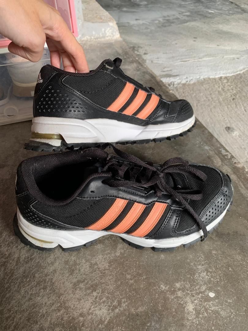Adidas store 10k bayan