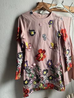 (Category: ) located in . Submitted by Unicorn_Collections (Listing ID 1290538242, Image 1). Description: .