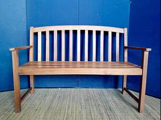 BENCH WOODEN SOLID