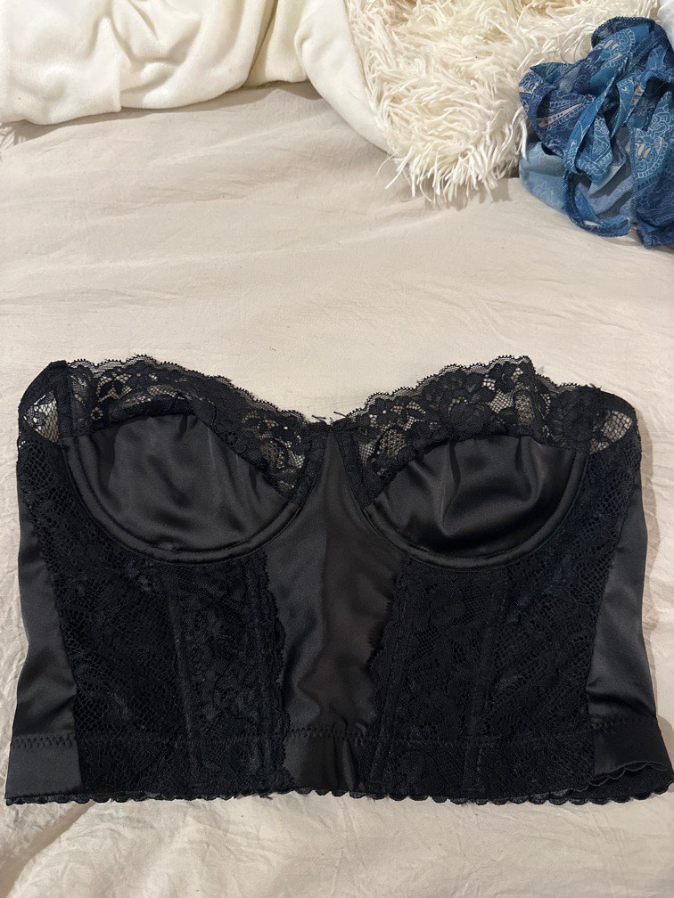 Urban Outfitters lace bralette corset, Women's Fashion, Tops, Other Tops on  Carousell