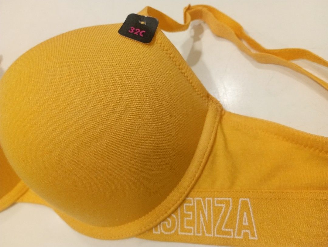Bra Lasenza Push Up 32C (sister size 34B) RM60, Women's Fashion, New  Undergarments & Loungewear on Carousell