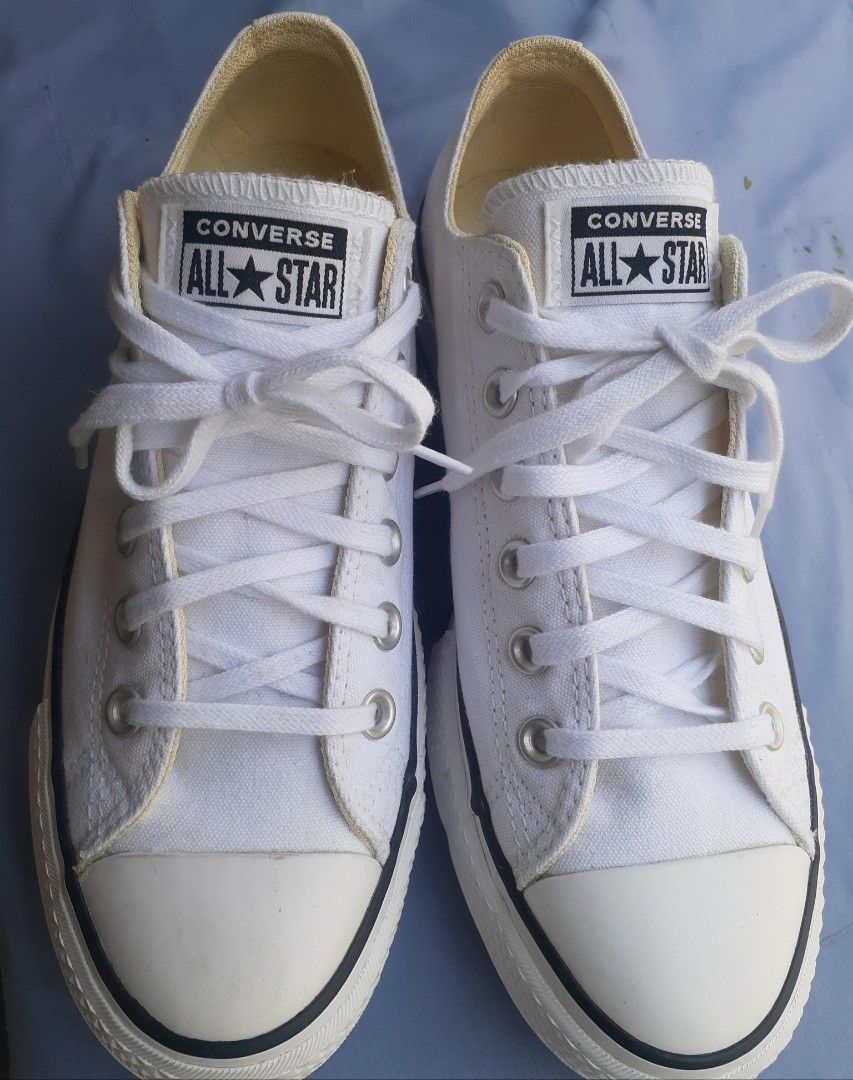 Converse sm north on sale edsa