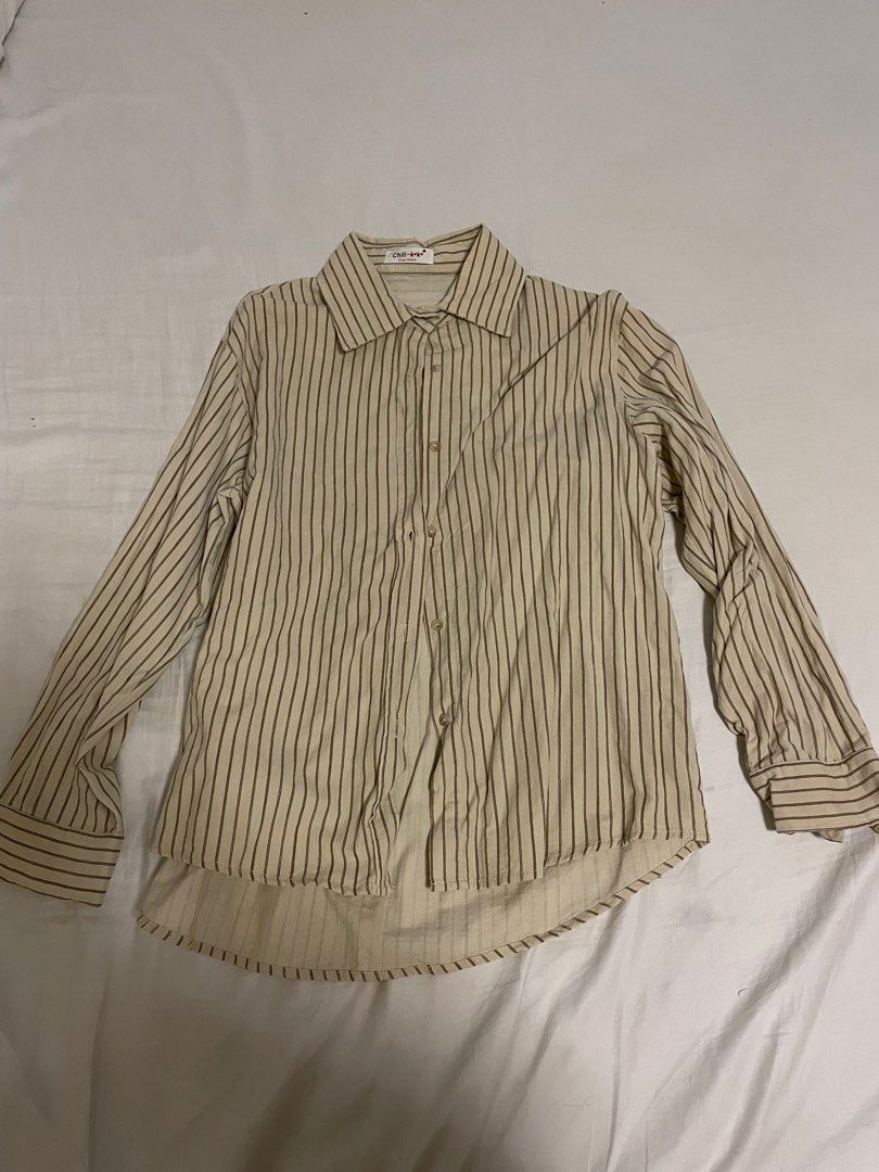 Corduroy Striped Polo (Category: Longsleeves) located in Bacolod City. Submitted by declutter___byB (Listing ID 1290490100, Image 1). Description: Fits S-L.