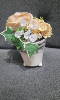 Flowers artificial ceramic vase 4x3"England