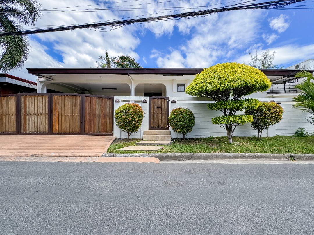 Lot for Sale Merville, Parañaque City LA 1,284 sqm, Property, For