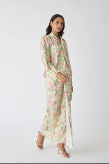 (Category: ) located in . Submitted by ripthethrift (Listing ID 1290473600, Image 1). Description: .