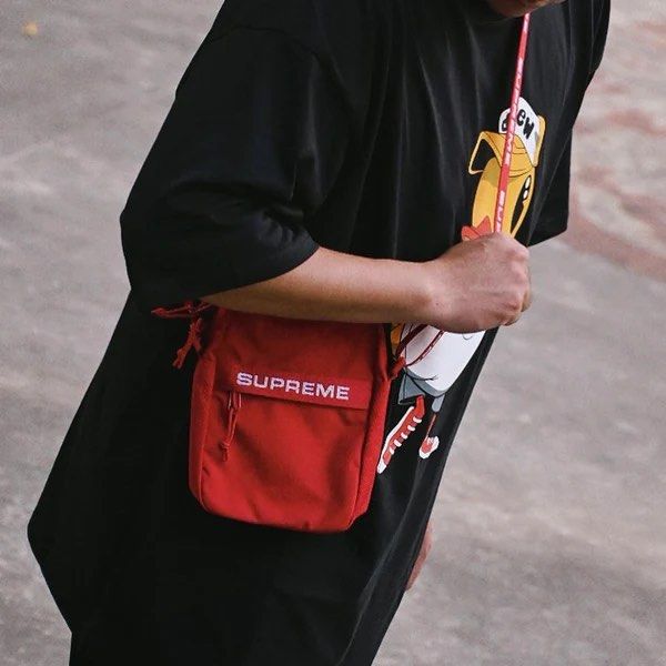 Supreme shoulder Bag red Supreme Shoulder Bag (SS19) - $88