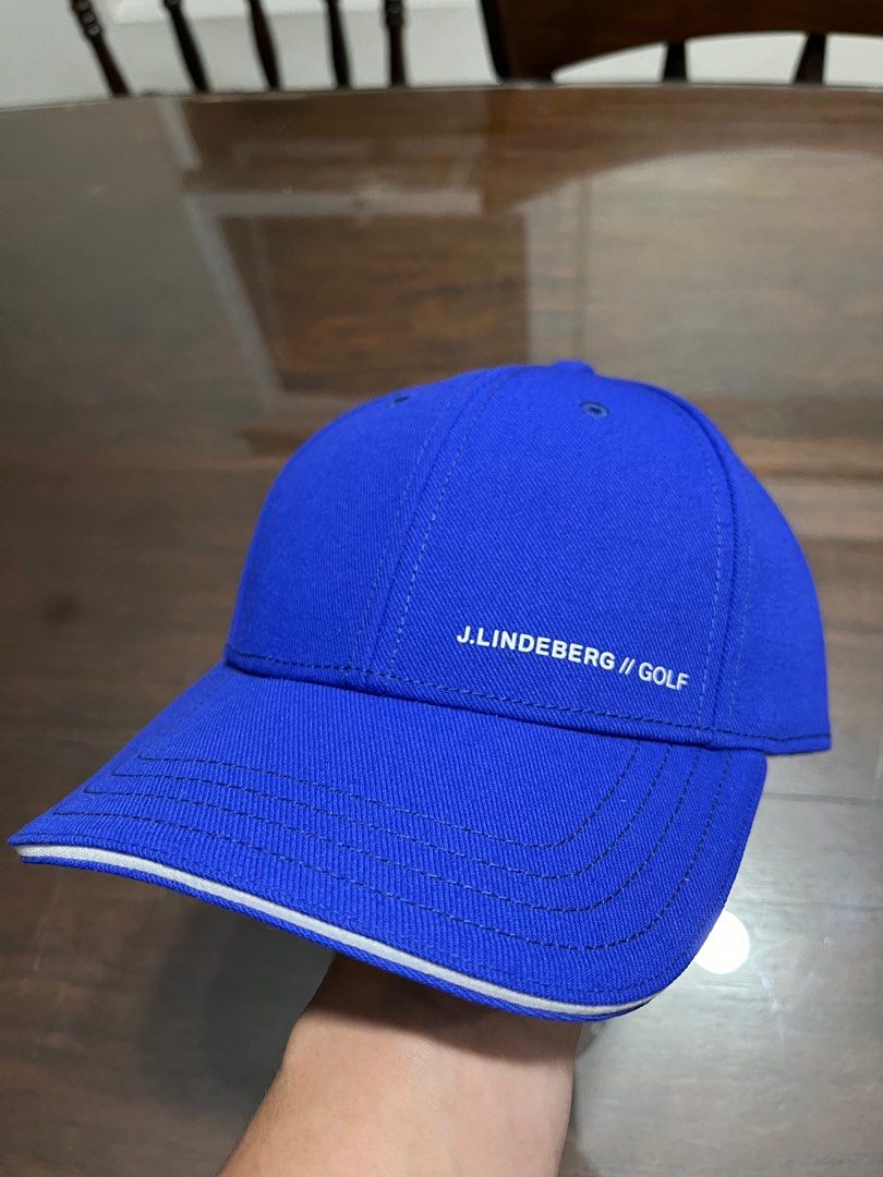 J. Lindeberg Golf Cap (Category: Caps & Hats) located in Marikina City. Submitted by cheese85 (Listing ID 1290462437, Image 2). Description: Brand new with tags Selling below SRP (40€).