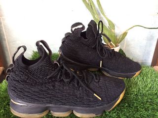 Harga cheap lebron 16