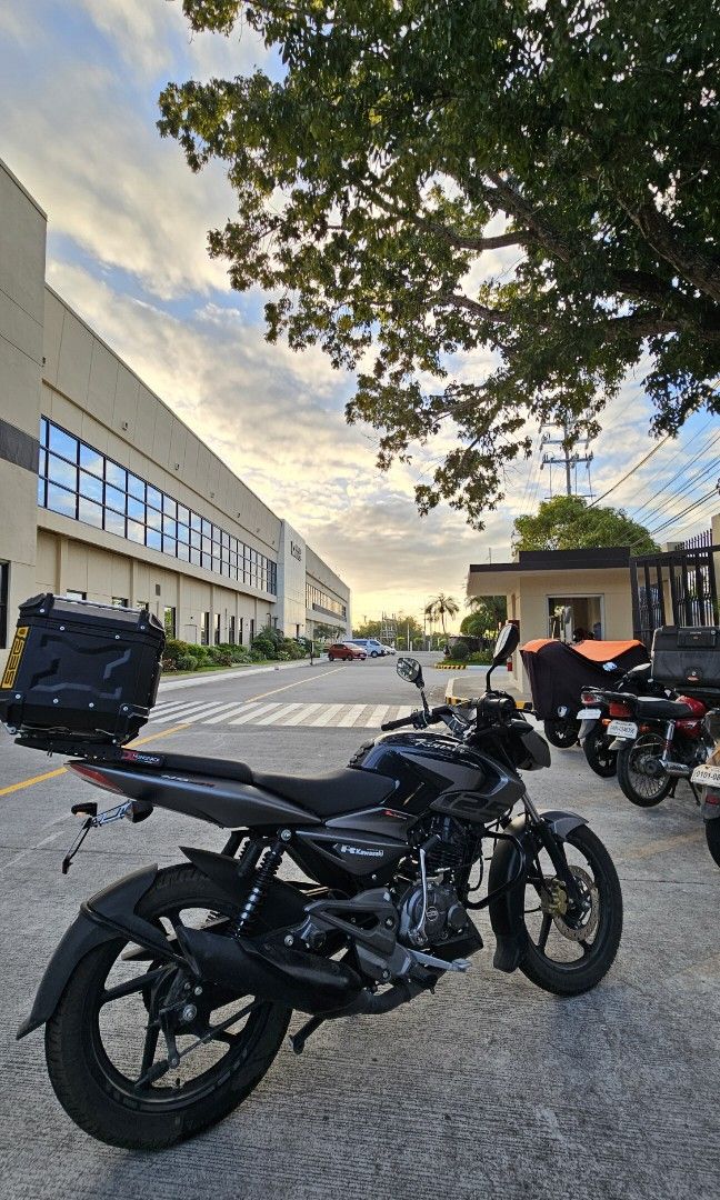 Kawasaki Rouser NS125FI Motorbikes Motorbikes for Sale on Carousell