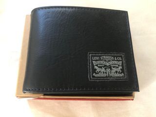 🇺🇸Levi’s Bifold Black Wallet/RFID Protection