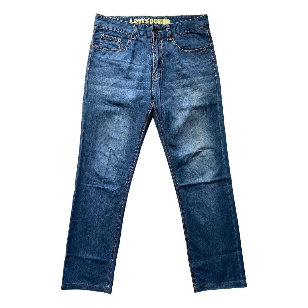 LEVI'S DENIM 523 Straight Fit Midd Blue Wash Jeans (31), Fesyen