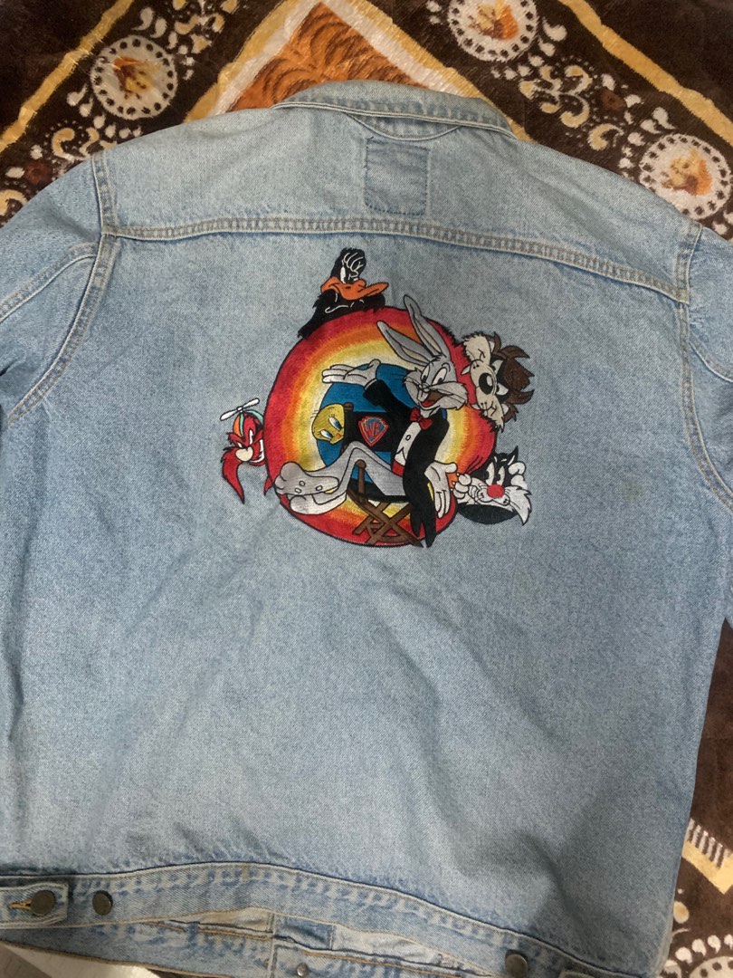 Looney Tunes Denim Jacket Men s Fashion Coats Jackets and