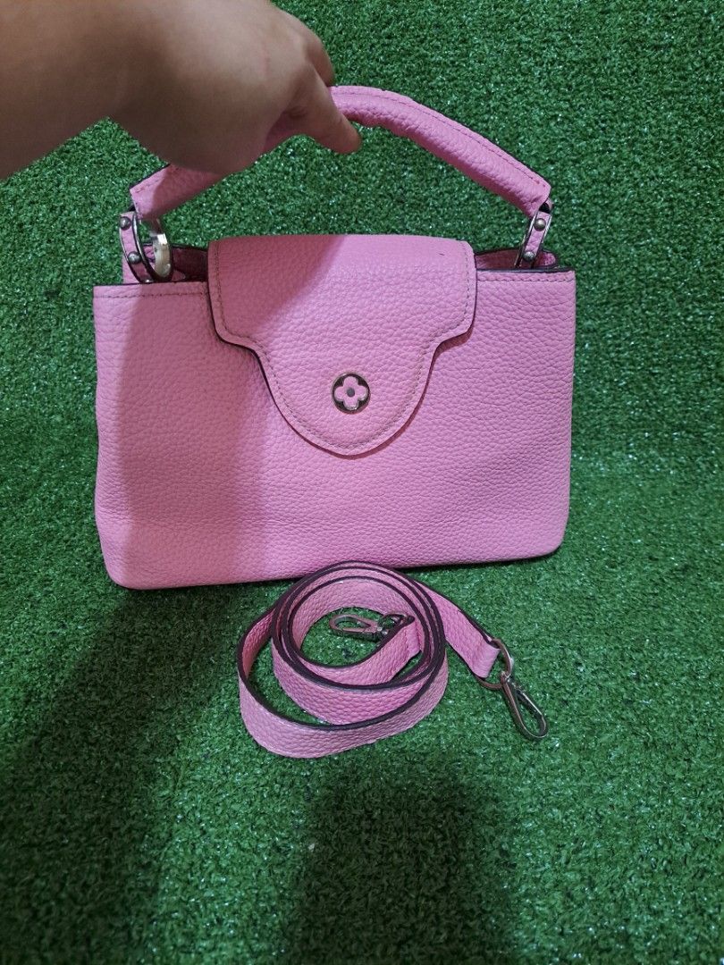 Louis vuitton pink (Category: Luxury Bags & Wallets) located in Batangas. Submitted by venus232nd (Listing ID 1290622236, Image 1). Description: coded.