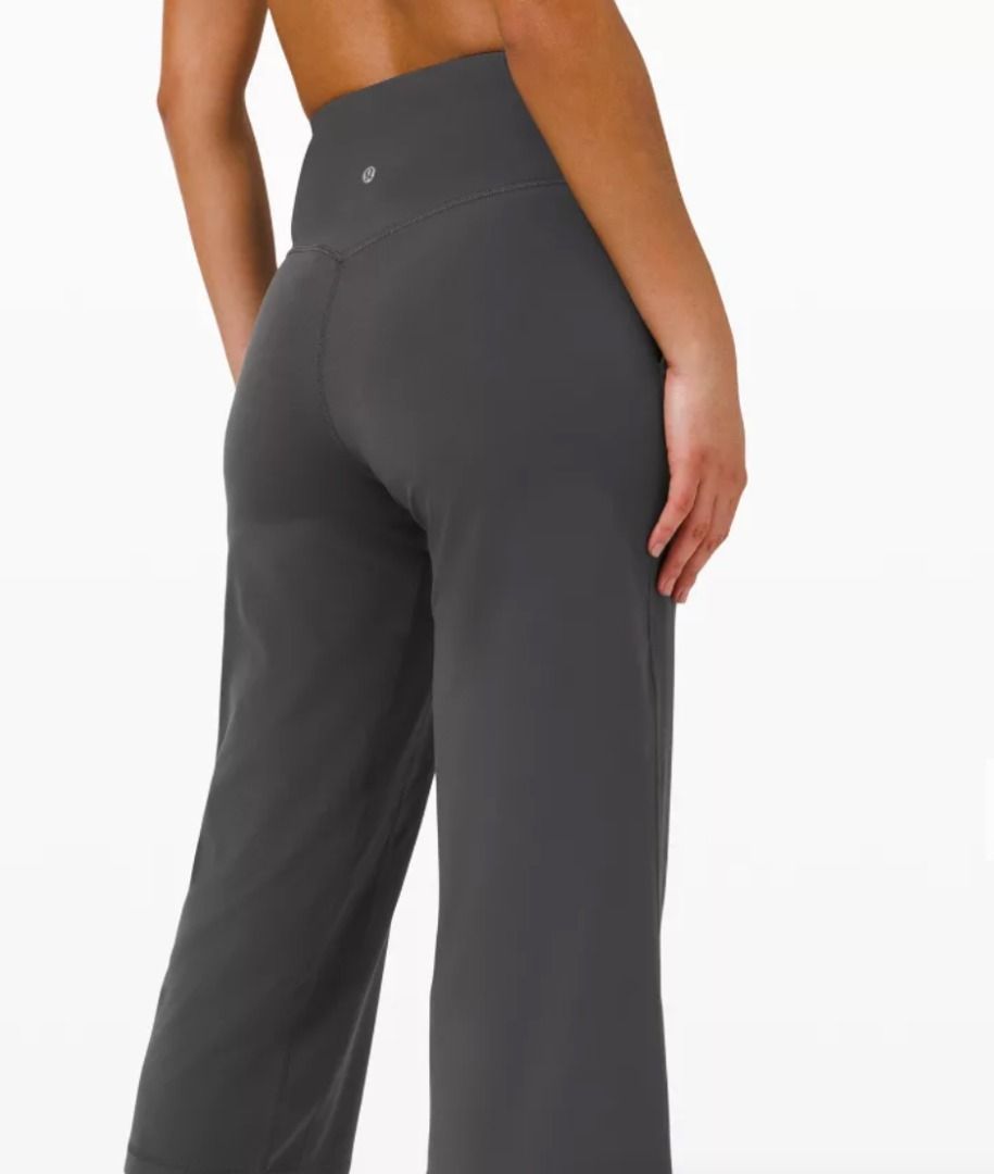 BNWT) Lululemon Astro Pants Size 2, Women's Fashion, Activewear on Carousell