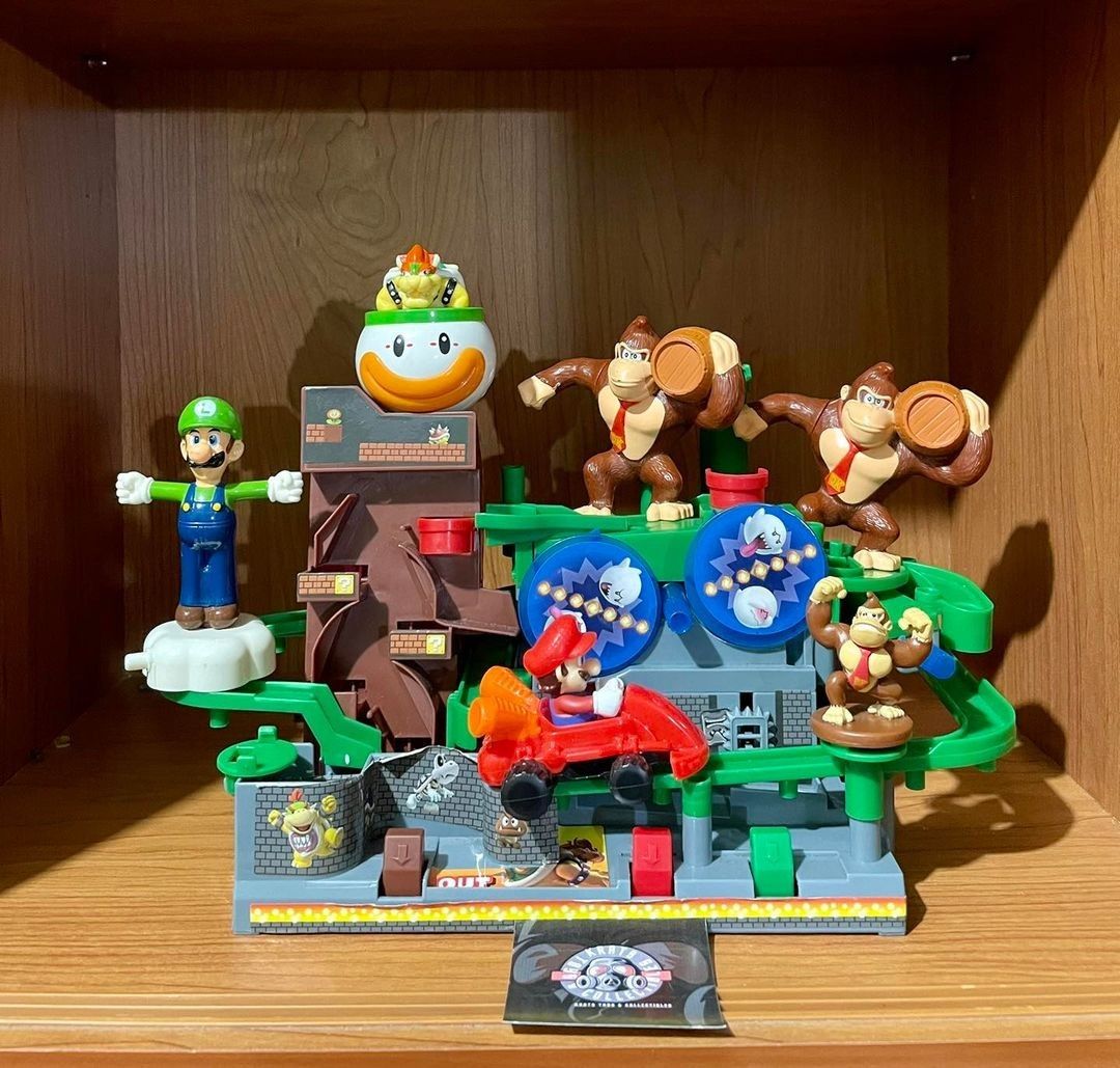 Gd Mario Set Mario Set ( Authentic), Hobbies & Toys, Toys & Games on Carousell