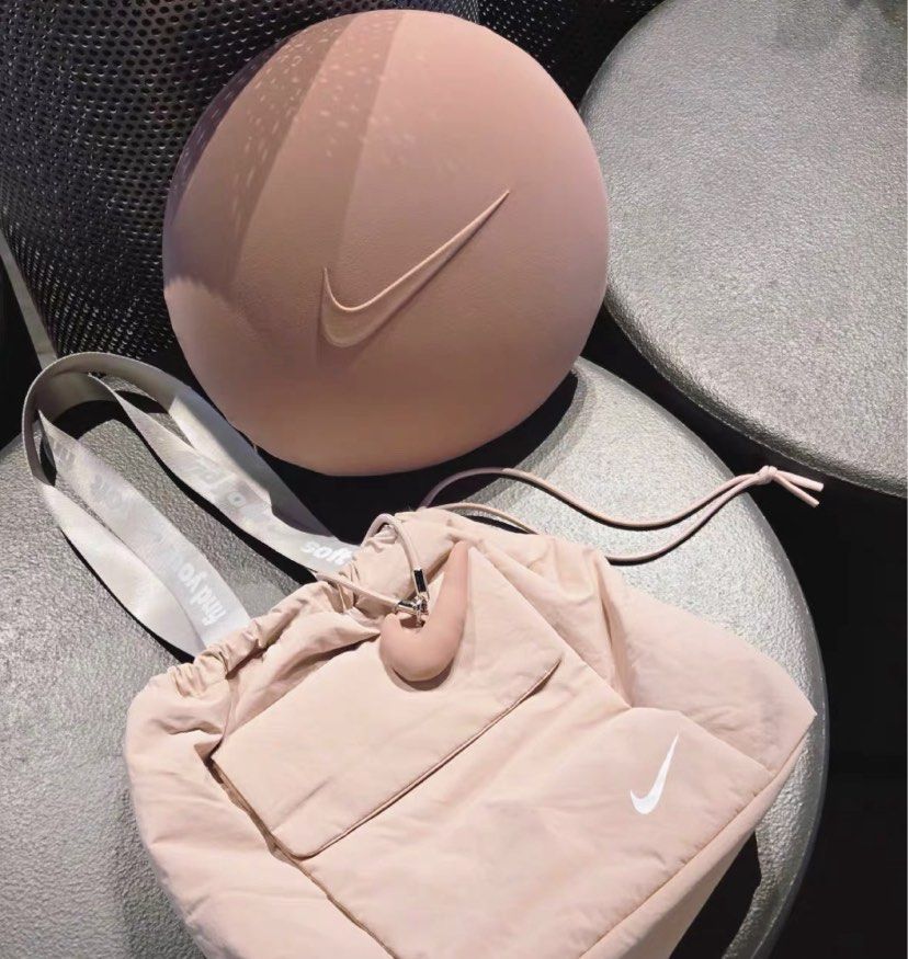 Nike Zenvy Cushion Pillow and Tote Bag Yoga Bag 2024