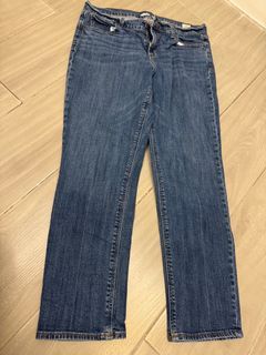 Old Navy Straight cut Jeans