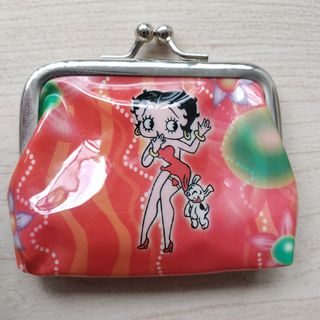 (Category: ) located in . Submitted by auntylilli (Listing ID 1290498639, Image 1). Description: .