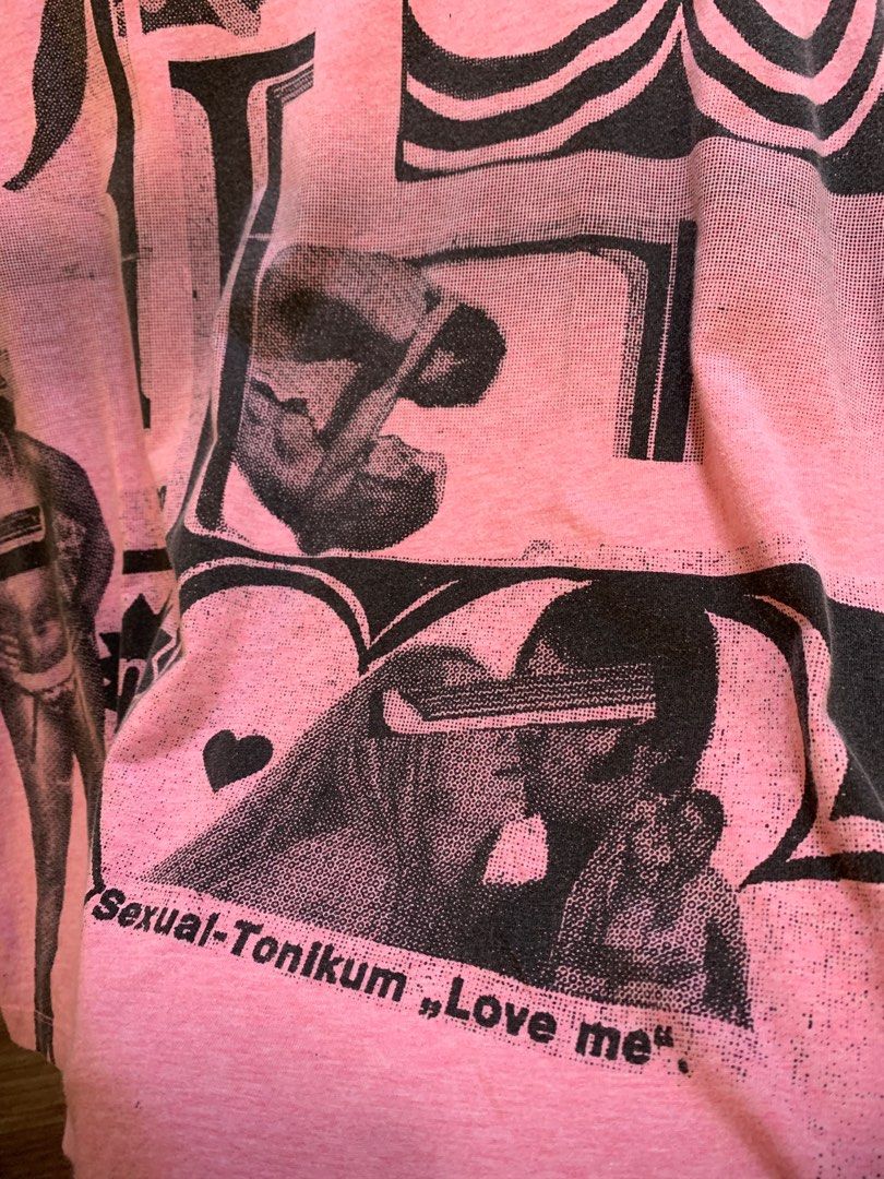 Porn Tee Graniph, kaos porno sex sexy 17+, Fesyen Pria, Pakaian , Atasan di  Carousell