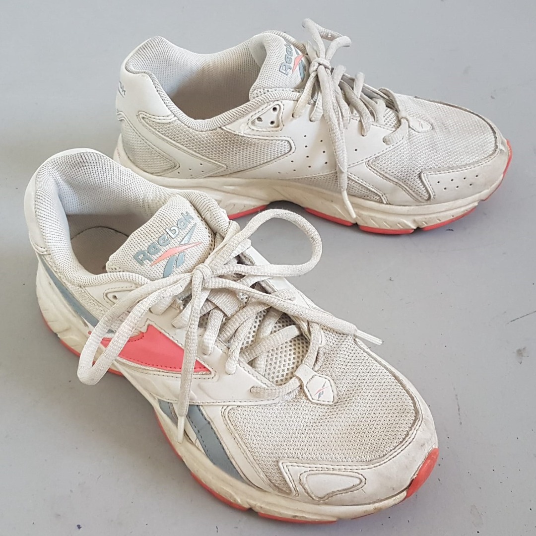 REEBOK Designer Sneakers REEBOK Royal Hyperium Model Fuel Foam US 6 UK 3.5 EUR 36 Running Shoes Original Gym Workout Active Lifestyle Sporty Footwear Cult Street Fashion Pop Culture Women s Fashion Fo...