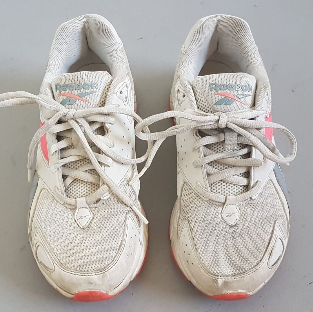 REEBOK Designer Sneakers REEBOK Royal Hyperium Model Fuel Foam US 6 UK 3.5 EUR 36 Running Shoes Original Gym Workout Active Lifestyle Sporty Footwear Cult Street Fashion Pop Culture Women s Fashion Fo...