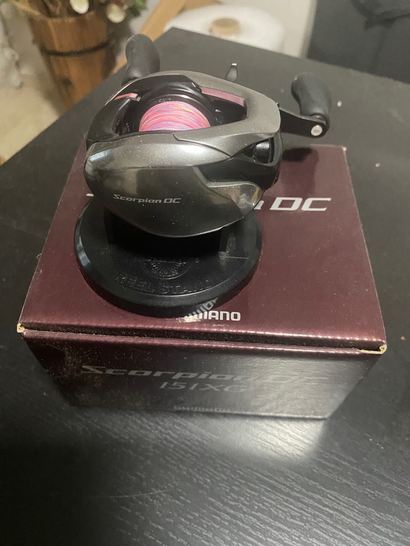 https://media.karousell.com/media/photos/products/2024/3/1/shimano_scorpion_dc_2021_151xg_1709288624_4f8b1be8.jpg