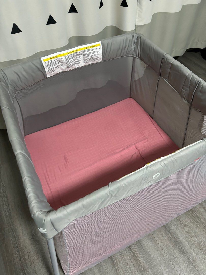 Skiphop Toddler play to night expanding travel crib Babies Kids