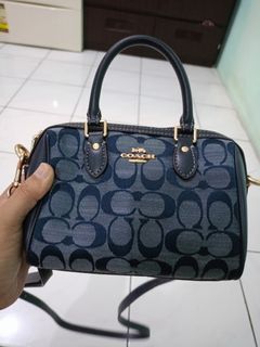 (Kategori: ) berada di . Dikirim oleh vinamon (ID iklan 1290561376, Gambar 1). Deskripsi: .