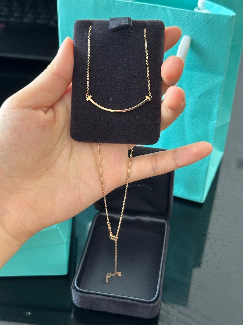 Tiffany T smile pendant rose gold small, Women's Fashion, Jewelry &  Organisers, Necklaces on Carousell