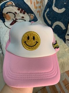Two-Tone Pink White Golden Smiley Trucker Net Cap Hat