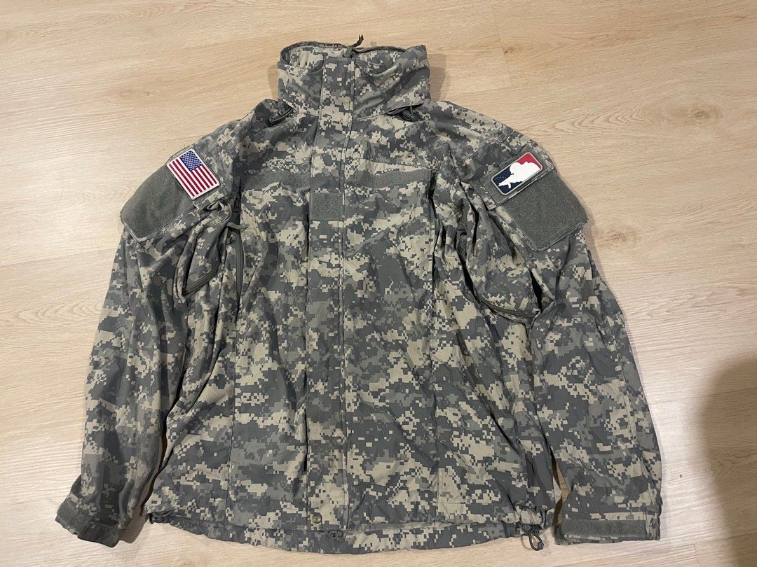 Us army ECWCS gen 3 level 5 soft jacket ACU, Men's Fashion, Coats