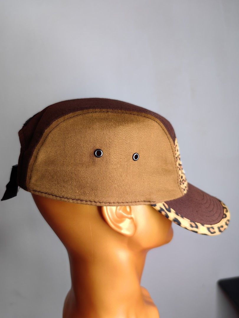Vans store leopard cap