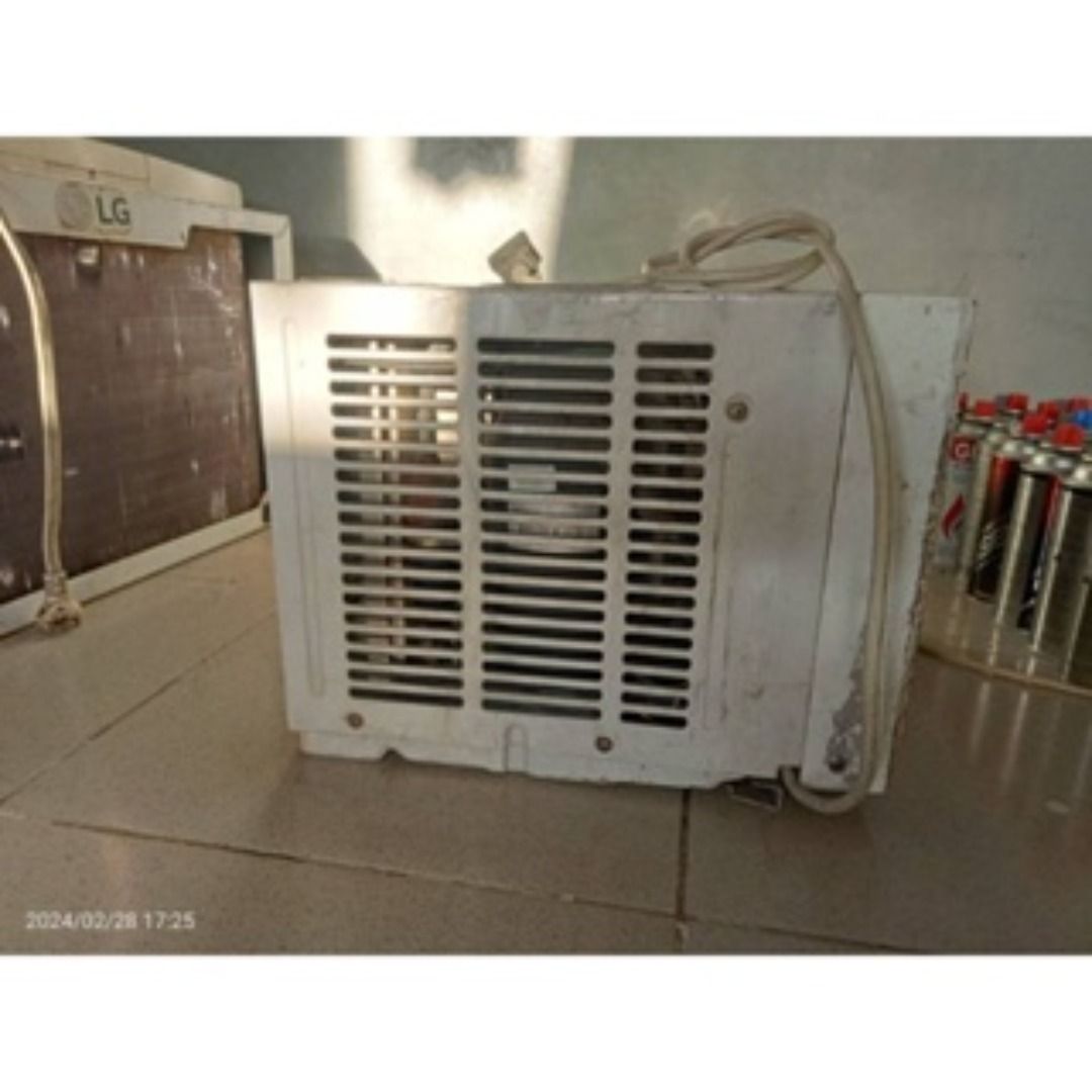 WINDOW TYPE AIRCON - second hand (optional brand LG and/or American ...