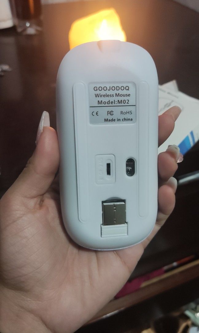 Wireless mouse goojodoq (Category: Mouse & Mousepads) located in Taguig. Submitted by kianamarior (Listing ID 1290585486, Image 2). Description: no charger (di ko na makita kung nasan) rfs: di ko ginagamit since freebie lamg siya sa binili ko.