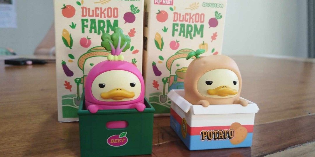 WTS UFS WTT LFT Duckoo Beetroot (Category: Designer & Blind Box Toys) located in Quezon City. Submitted by andyandylu (Listing ID 1290537664, Image 1). Description: WTT LFT Duckoo Beetroot to any Duckoos except Potato and Peach. complete box and inclusions can sdd, jnt, and lbc.