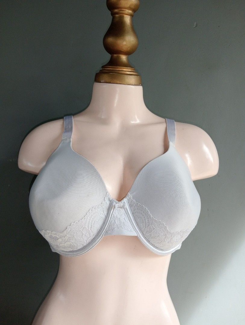 46dd Cacique bra thin pads with underwire, Women's Fashion, Undergarments &  Loungewear on Carousell