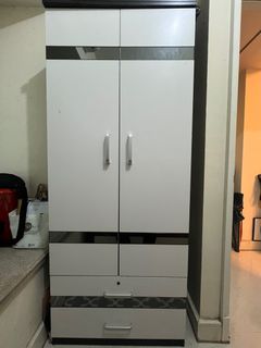 （分類：）位於 。 由 jaycaballes 提交（商品編號 1292146556，圖片 1）。簡介： 。