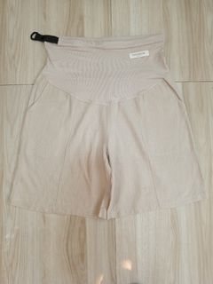 🫄 #maternity beige shorts 🩳 
📏 31-32 inches hipline