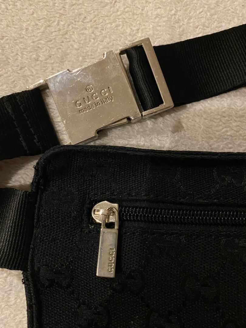 AUTHENTIC!💯 GUCCI Belt Bag (Category: Luxury Bags & Wallets) located in Quezon City. Submitted by docagillemontemayor (Listing ID 1292209292, Image 3). Description: 💯AUTHENTIC💯 Gucci Fanny pack/ Belt Bag In color black🖤 UNISEX👌 Bought this at the actual Gucci Store in California where we had our Family Vacation year 2015 Lost care card and dust bag when we move out sa old house namen. But will include Original Gucci box once you purchase thi