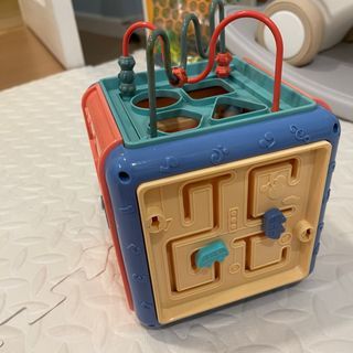 Baby Six-Sided Box Montessori Toy Shape Match Round Bead