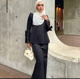 (Category: ) located in . Submitted by farishaasuhailaa (Listing ID 1292119088, Image 1). Description: .