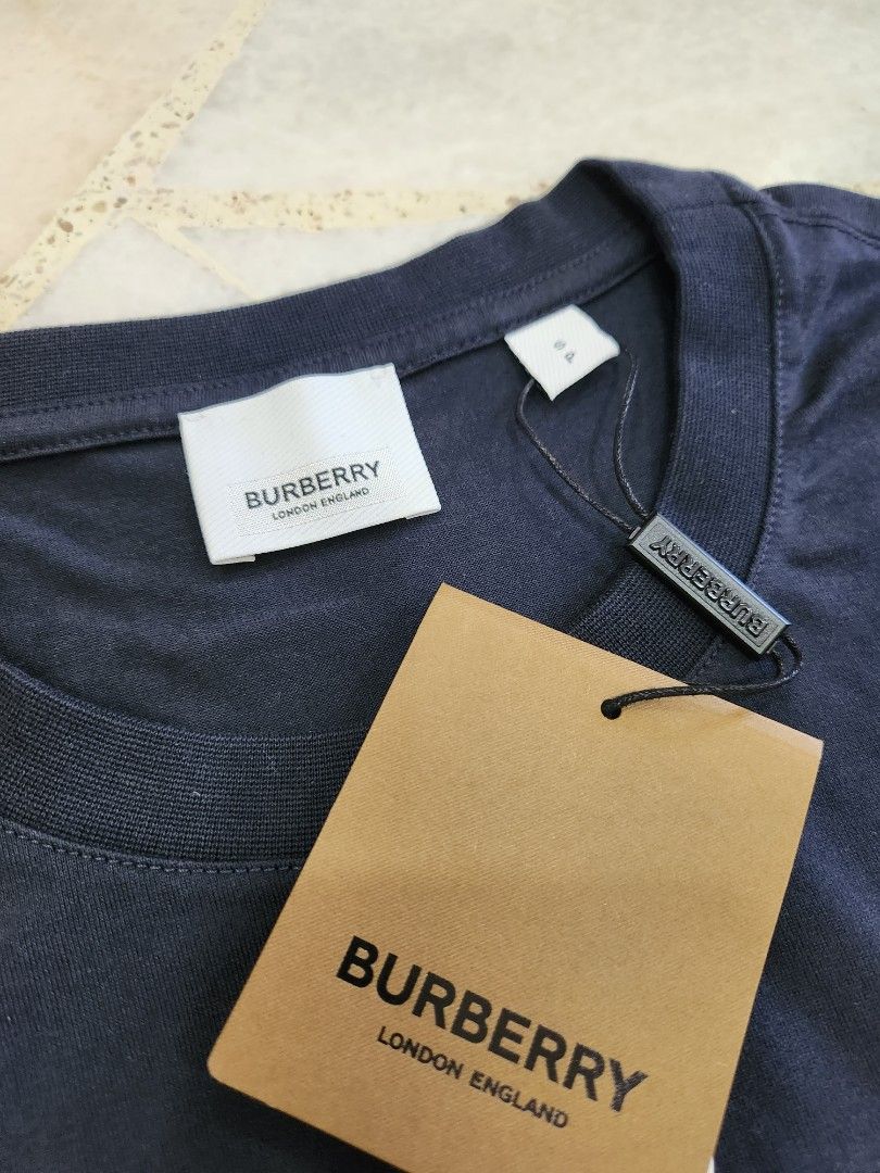 Burberry T shirt