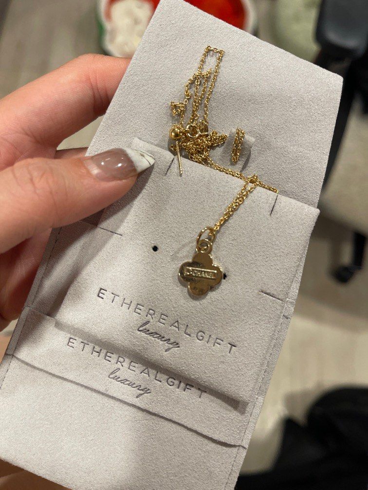 Vintage Chanel CC Clover Poured Glass Belt Necklace. - Etsy