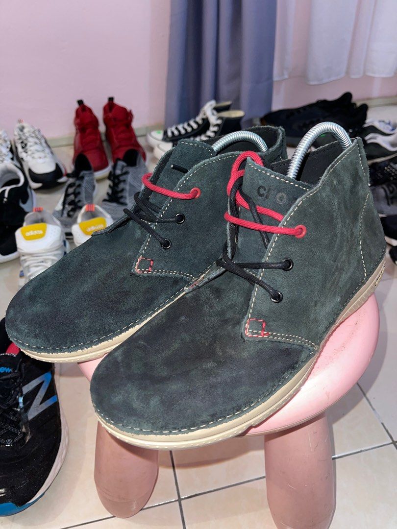 Crocs chukka sale boots