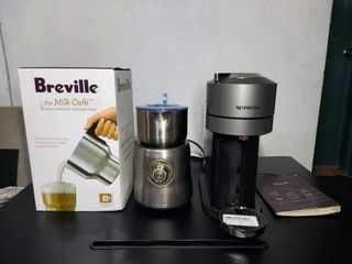 Delonghi Vertuo Next with Breville Milk frother