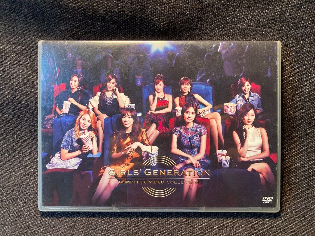 円高還元 二手正版DVD少女時代GIRLS' GENERATION CD、DVD在旋轉拍賣 樂器、音樂相關,  書籍、休閒與玩具, COLLECTION日版雙片裝, VIDEO COMPLETE ミュージック