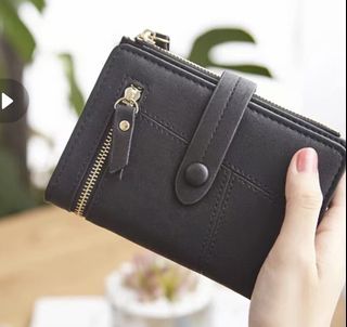 Elegant wallet for women
