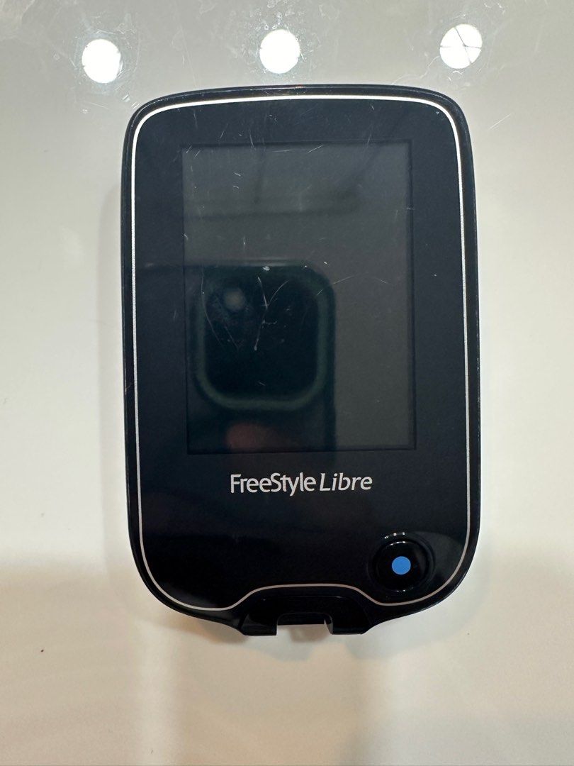 Freestyle Libre reader like new (Category: Health Monitors & Weighing Scales) located in Manila. Submitted by tfamm (Listing ID 1292177940, Image 1). Description: .